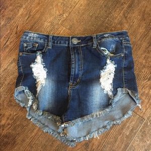 Women’s Highwaisted Shorts